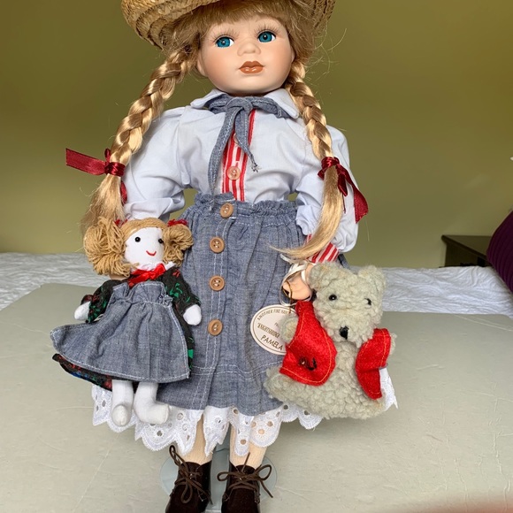 Collectible 17” Porcelain Doll Blond Girl & Blue Eyes Hat Baby Doll & Puppy Toy - Picture 5 of 8